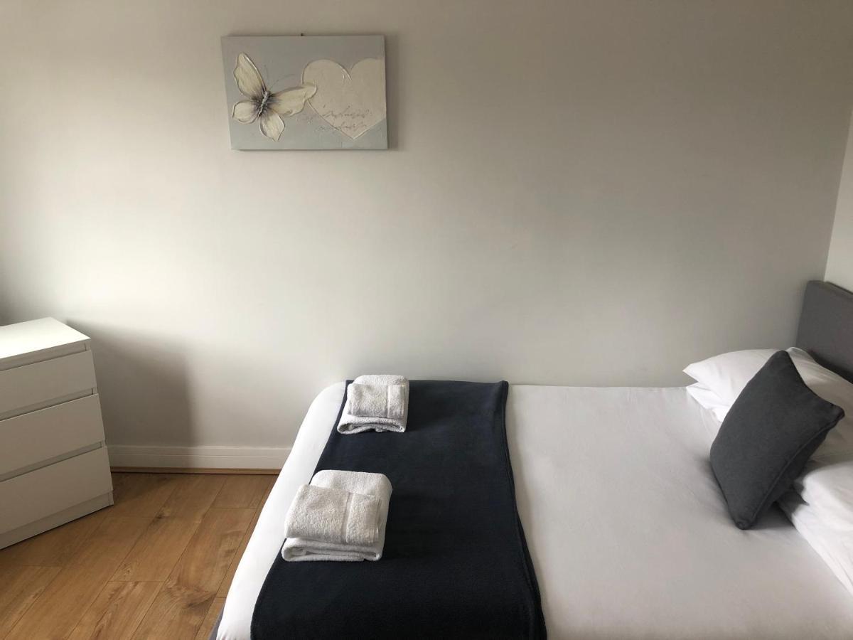 2 Bedroom Large First Floor Apartment With Free Parking ラフバラー エクステリア 写真
