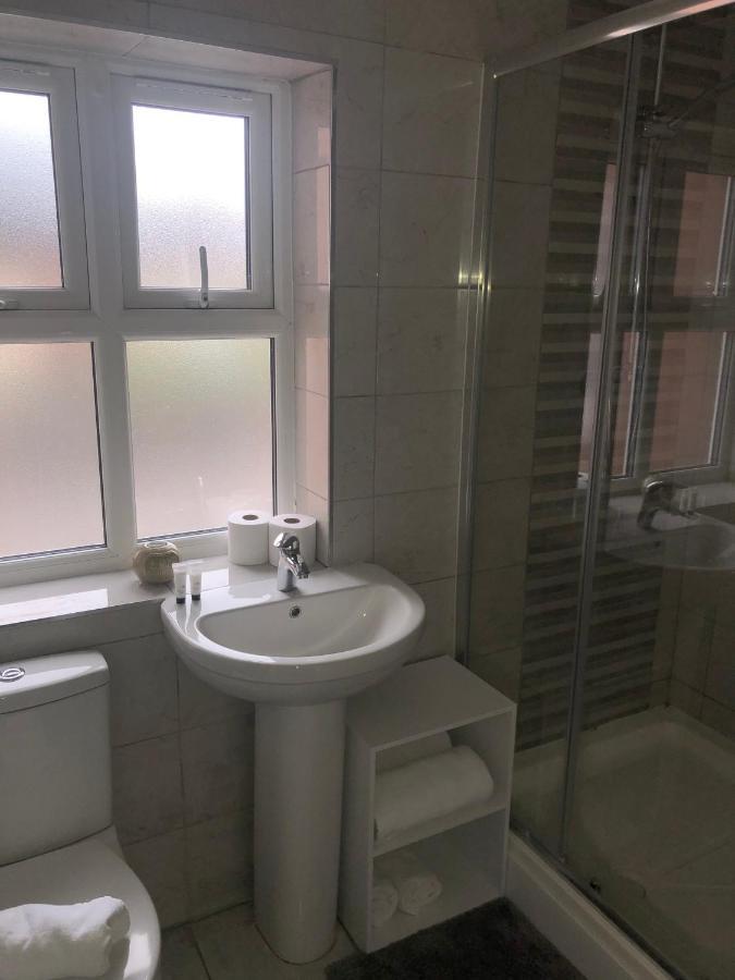 2 Bedroom Large First Floor Apartment With Free Parking ラフバラー エクステリア 写真